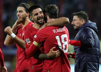 تشكيل صربيا أمام إنجلترا في يورو 2024 فلاهوفيتش وميتروفيتش يقودان الهجوم