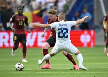 رجل مباراة بلجيكا وسلوفاكيا في بطولة يورو 2024