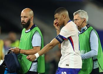 عملية جراحية بانتظاره ليكيب توضح تفاصيل إصابة مبابي مع فرنسا أمام النمسا