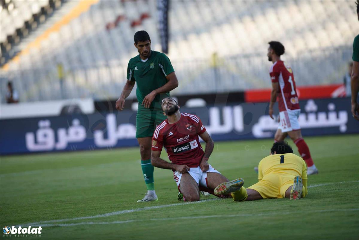 محمود كهربا لاعب الأهلي