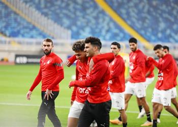 محمد فضل يختار الأفضل بين إمام عاشور وزيزو ويحدد الثلاثة الكبار مع المنتخب الأولمبي