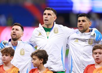 بكلمات مثيرة إيميليانو مارتينيز ينتقد بطولة كوبا أمريكا لهذا السبب