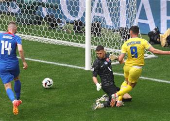 فيديو البديل ياريمتشوك يخطف فوز ا قاتل ا لـ أوكرانيا أمام سلوفاكيا ويبقي آمال التأهل في يورو 2024