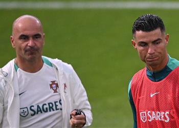 روبرتو مارتينيز يوضح مدى إمكانية إراحة رونالدو في مباراة البرتغال وتركيا