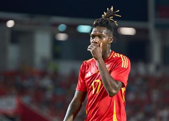 رومانو يحدد 3 أندية تتصارع على ضم نيكو ويليامز