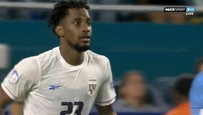 هدف بنما الرائع في مرمي اوروجواي بكوبا أمريكا