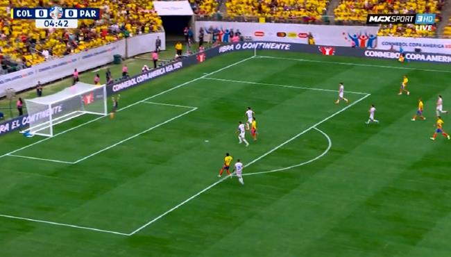لاعب كولومبيا كاد ان يسجل هدف رائع امام باراجواي في كوبا امريكا