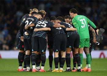 بناء على رغبة لابورتا برشلونة يدخل سباق التوقيع مع لاعب مانشستر سيتي