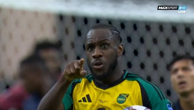 هدف ميشيل انطونيو في مرمي الاكوادور بكوبا أمريكا
