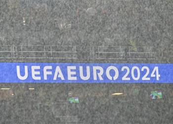 إعصار تورنادو يهدد يورو 2024 قبل مباراة ألمانيا والدنمارك