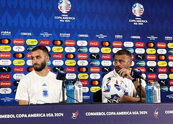 مدرب الأرجنتين يعلن موقف ميسي من مباراة بيرو ويعلق على عقوبة سكالوني