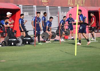 مران الأهلي كولر يحاضر اللاعبين فني ا وتدريبات بدنية متنوعة