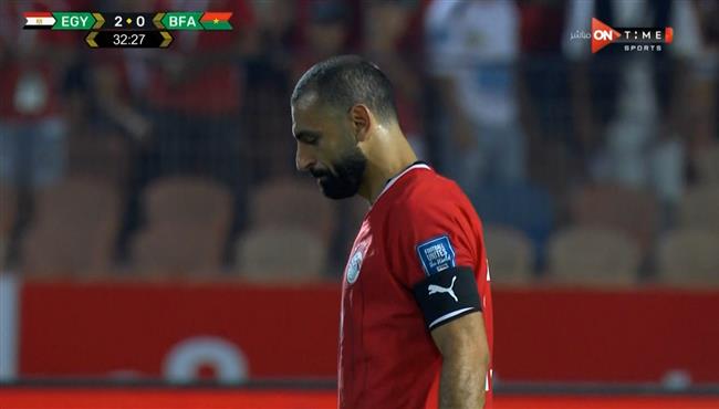 محمد صلاح كاد ان يسجل هدف امام بوركينا فاسو والحارس يتصدي