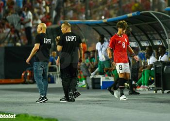 إبراهيم حسن يوضح تفاصيل إصابة إمام عاشور ويصرح هدف بوركينا فاسو تسلل 100