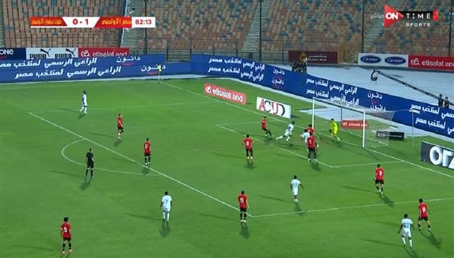 لاعب كوت ديفوار كاد ان يسجل هدف امام مصر الاولمبي