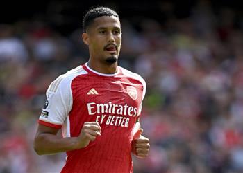 ساليبا يوضح أهم مميزات فان دايك ويصرح أنا من أفضل 3 مدافعين في البريميرليج