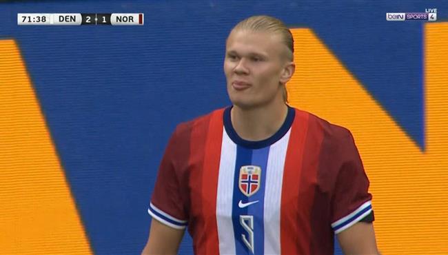 هدف هالاند في مرمي الدنمارك