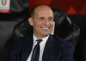 أليجري ينتظر الدوري الإنجليزي بعد تلقيه عرض ا سعودي ا