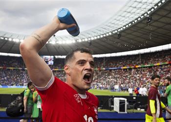 تشاكا يثير مخاوف سويسرا قبل مواجهة إنجلترا في ربع نهائي يورو 2024