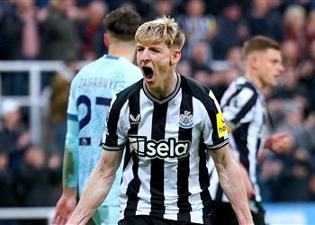 تليجراف نيوكاسل يوجه ضربة قوية لـ ليفربول وي حبط آمال جوردون