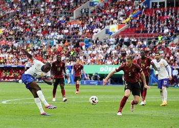 الضربة القاضية فيديو هدف ذاتي قاتل لمنتخب فرنسا أمام بلجيكا في يورو 2024