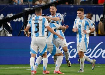 فيديو ميسي يقود الأرجنتين إلى نهائي كوبا أمريكا 2024 بثنائية أمام كندا