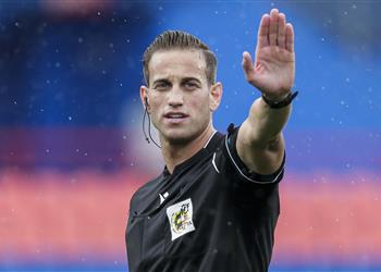 متخصص ديربي من هو خافيير روخاس حكم مباراة الأهلي وبيراميدز في الدوري المصري