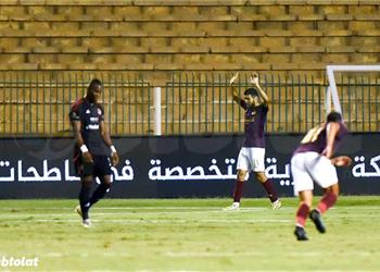 وكيله القندوسي لم يحصل على فرصة في الأهلي وانضم لمنتخب الجزائر من سيراميكا