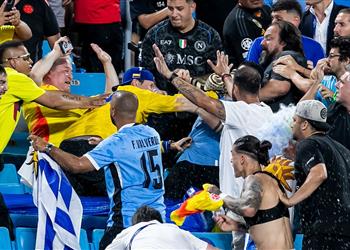 ألقى بكرسي على المشجعين مخاوف في ليفربول من عقوبة طويلة الأمد لـ نونيز