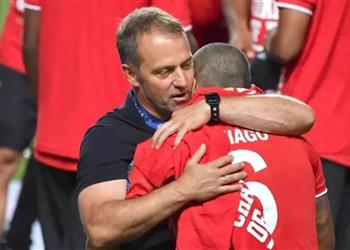 تياجو ألكانتارا يظهر في تدريبات برشلونة