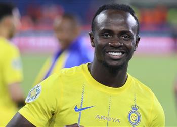 تقارير توضح حقيقة رحيل ماني عن النصر والعودة لناديه الأسبق