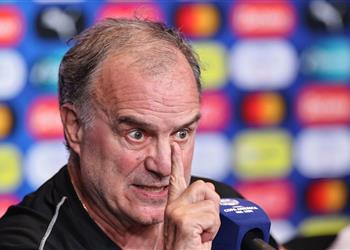 مدرب أوروجواي يهاجم مسؤولي كوبا أمريكا نحن مهددون في بلد الأمان ونخشى الانتقام الرياضي