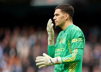 خطوة من مانشستر سيتي لمنع رحيل إيديرسون إلى النصر السعودي