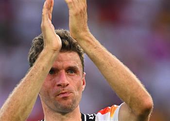 أساندكم كمشجع الآن توماس مولر ي علن رسمي ا اعتزاله الدولي مع ألمانيا