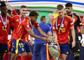 يويفا يعلن التشكيل المثالي لبطولة يورو 2024 اكتساح إسباني