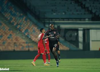 فيديو بيرسي تاو ي سجل هدف الأهلي الثاني أمام مودرن سبورت