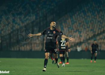 فيديو أفشة يغادر مباراة الأهلي ومودرن سبورت مصاب ا