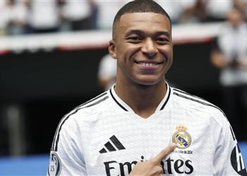 ماركا توضح موقف ريال مدريد من جراحة مبابي وموعد مشاركته الأولى