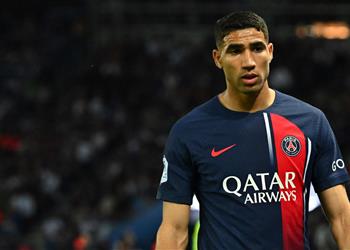 أشرف حكيمي يحسم مستقبله مع باريس سان جيرمان