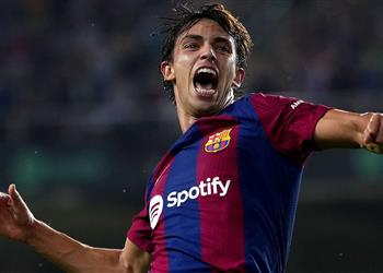 جواو فيليكس يقترب من العودة إلى الدوري الإنجليزي