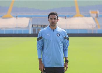 جدو مباراة سموحة بدأت في الإسكندرية وانتهت ببرج العرب وكان الأفضل لعب 90 دقيقة