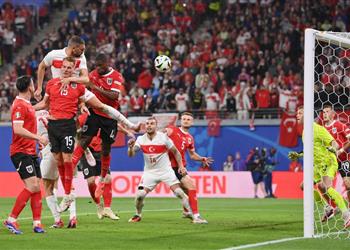 فيديو التأهل يقترب ديميرال يسجل هدف تركيا الثاني أمام النمسا