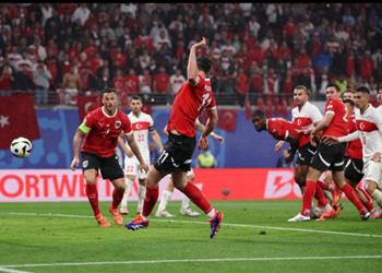فيديو جريجوريتش يسجل هدف النمسا الأول أمام تركيا
