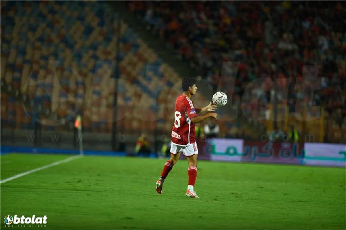 كريستو لاعب الأهلي السابق