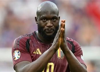 سكاي مفاوضات متقدمة بين نابولي وتشيلسي بشأن صفقة لوكاكو