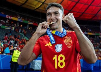 بعد ارتباطه بـ مانشستر يونايتد زوبيميندي يعلن موقفه النهائي من الرحيل عن ريال سوسيداد