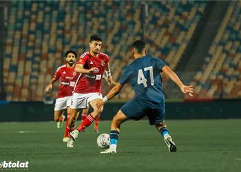 طبيب الأهلي يكشف تفاصيل إصابة طاهر محمد طاهر قبل مباراة بيراميدز