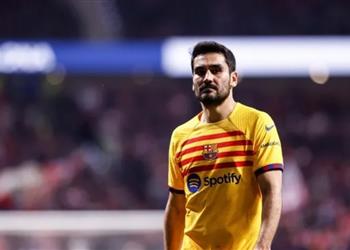 جوندوجان يدرس عرض ا قطري ا للرحيل عن برشلونة