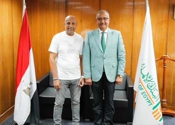 البنك الأهلي يعلن تجديد عقد طارق مصطفى مع الفريق