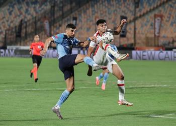 أحمد الشناوي يعلق على هدف بيراميدز الملغي أمام الزمالك وركلة الجزاء